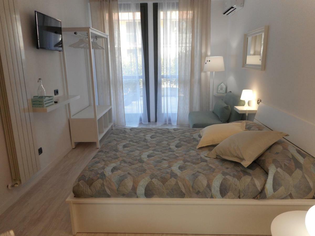 Borgo Antico Rooms Self Check-In Бергамо Екстериор снимка
